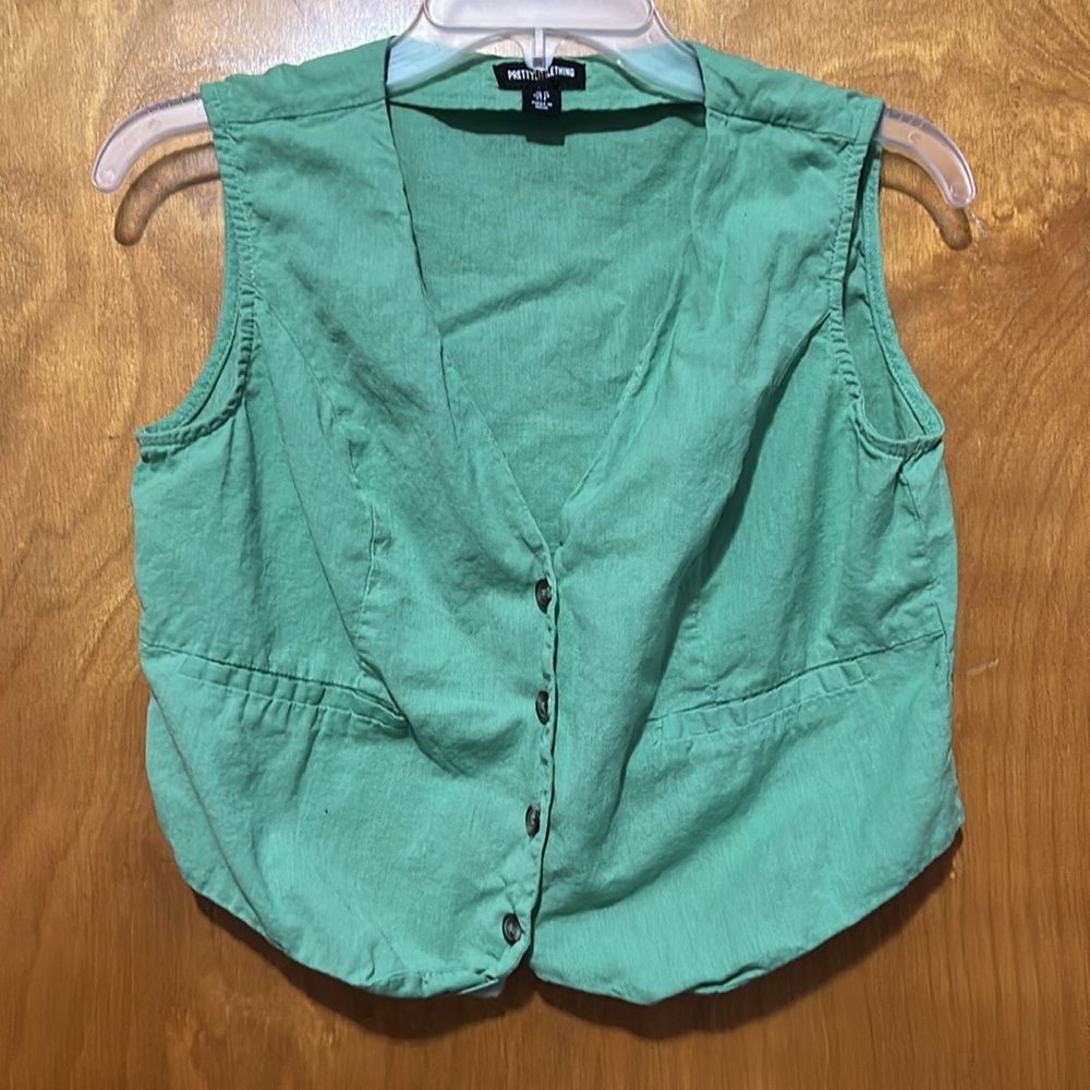 Top & Short set - Picture 4 of 4